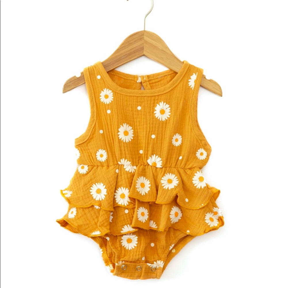 Sasha Romper in Orange & Daisies